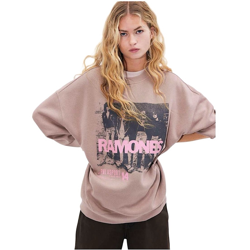 H&M DIVIDED Oversized Printed Ramones Crewneck Sweatshirt size XXS